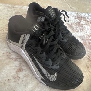 NIKE METCON 6